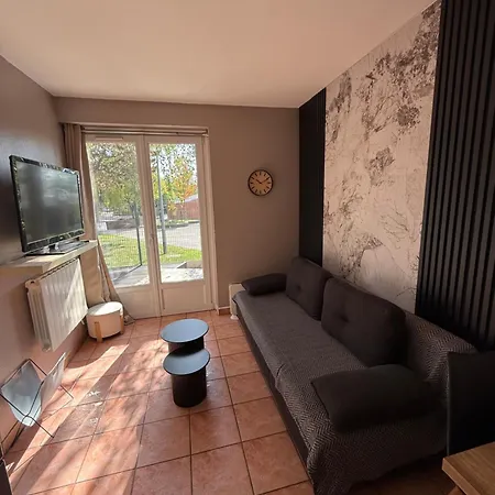 Cosy-parking Et Jardin Prive Wattignies